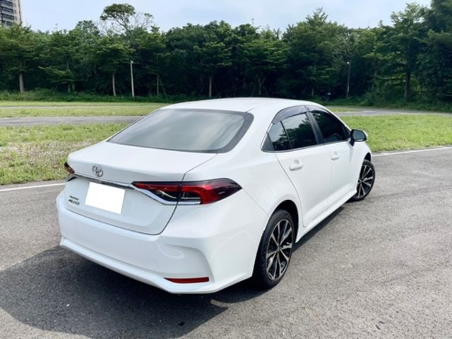 TOYOTA豐田 ALTIS  第4張相片
