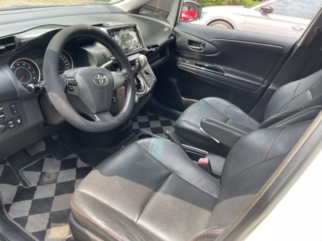 TOYOTA豐田 WISH  第3張相片