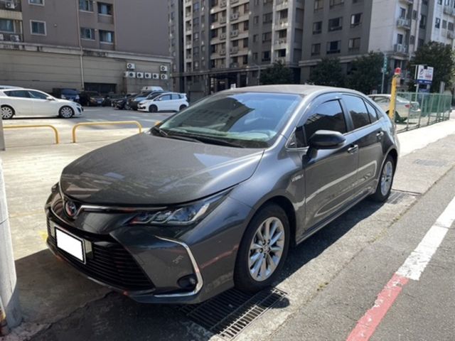 TOYOTA豐田 ALTIS  第5張相片