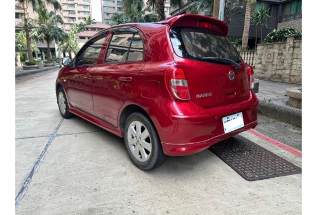 2013 NISSAN MARCH  第4張相片