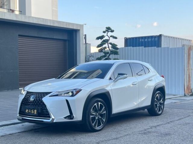 LEXUS凌志 UX200  第1張相片