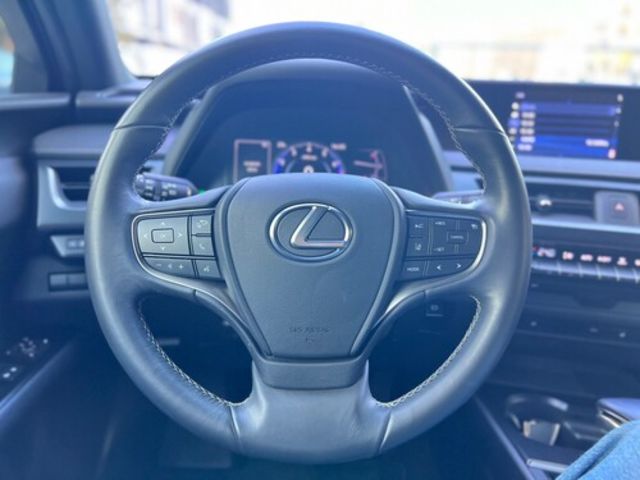 LEXUS凌志 UX200  第12張相片