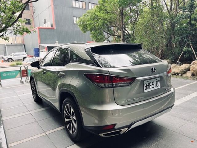 LEXUS凌志 RX300  第2張相片