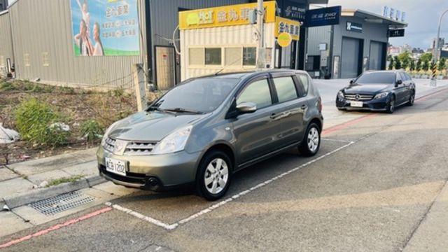 NISSAN日產 LIVINA  第3張相片