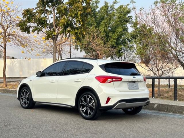 FORD福特 FOCUS ACTIVE  第2張相片