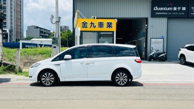 LUXGEN納智捷 M7 TURBO  第2張相片