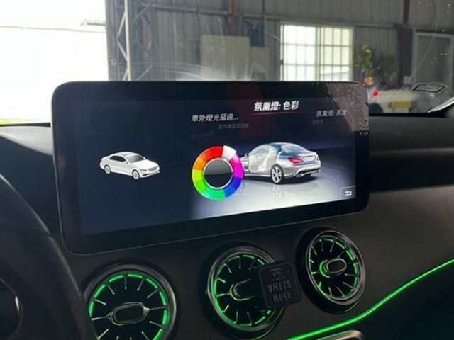 M-BENZ賓士 CLA200  第8張相片
