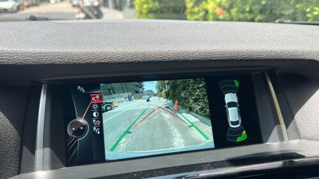 BMW寶馬 X4 XDRIVE28I  第7張相片