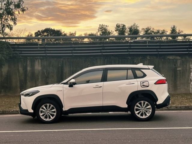 TOYOTA豐田 COROLLA CROSS HYBRID  第2張相片