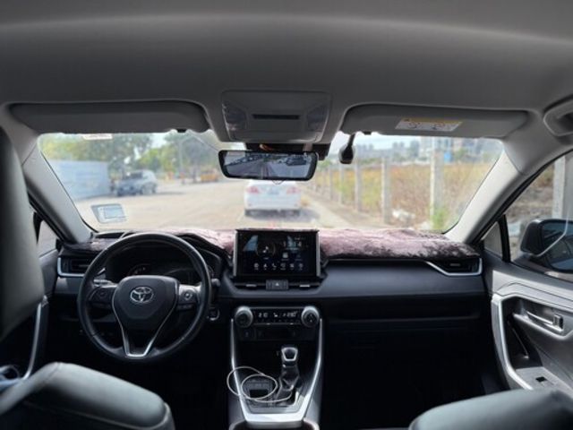 TOYOTA豐田 RAV4  第6張相片