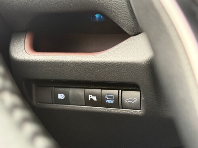 TOYOTA豐田 RAV4  第6張相片