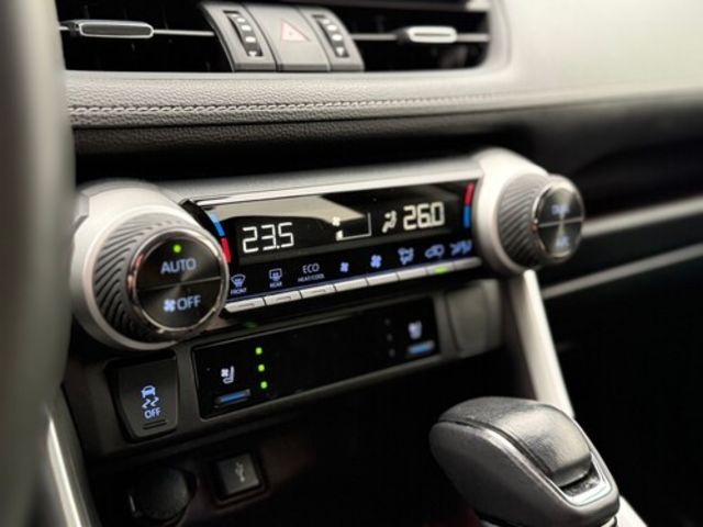TOYOTA豐田 RAV4  第11張相片