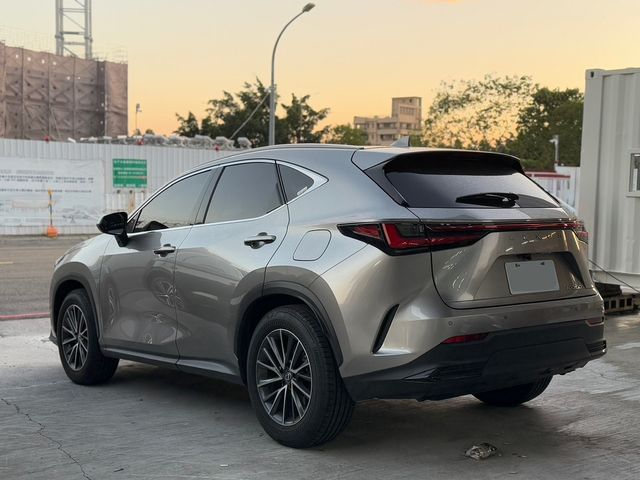 LEXUS凌志 NX200  第2張相片