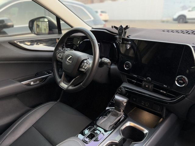 LEXUS凌志 NX200  第4張相片