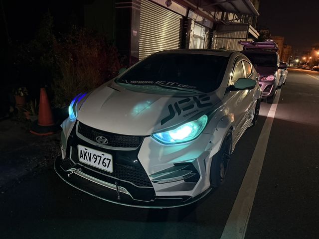 HYUNDAI現代 ELANTRA  第1張相片