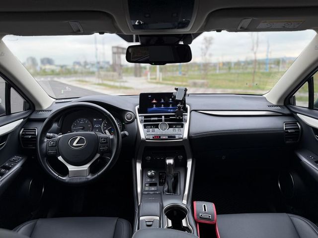 LEXUS凌志 NX200  第18張相片