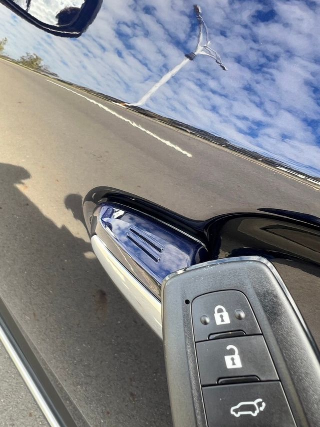TOYOTA豐田 RAV4  第8張相片
