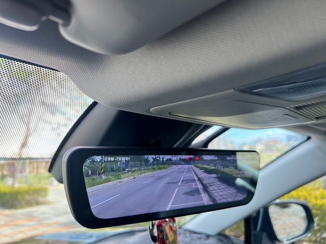 TOYOTA豐田 RAV4  第14張相片