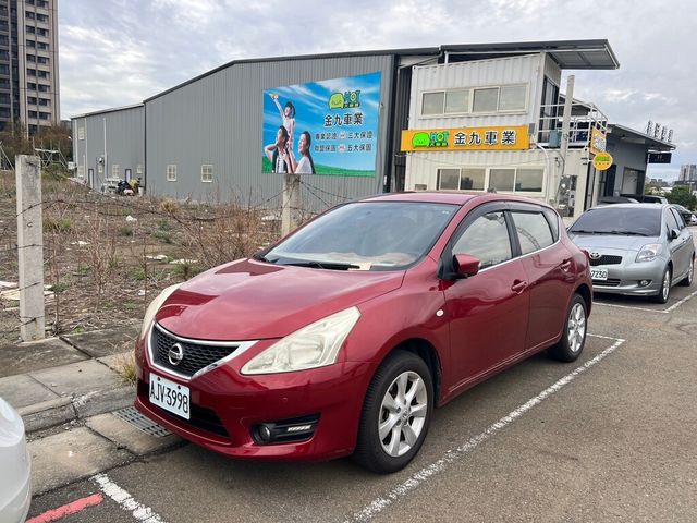 NISSAN日產 TIIDA  第3張相片