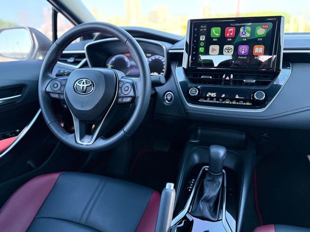 TOYOTA豐田 COROLLA ALTIS HYBRID  第5張相片
