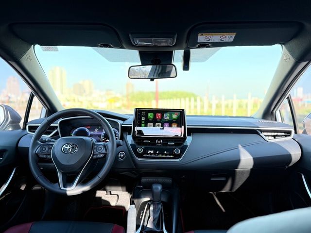 TOYOTA豐田 COROLLA ALTIS HYBRID  第13張相片