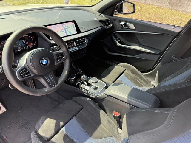 BMW寶馬 118I  第6張相片