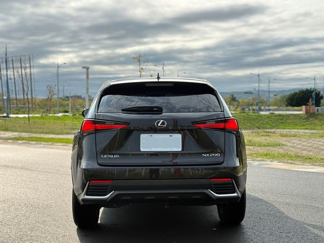 LEXUS凌志 NX200  第7張相片