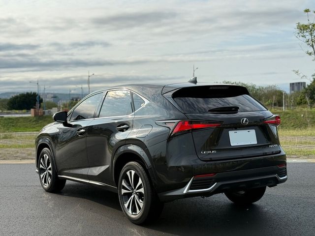 LEXUS凌志 NX200  第9張相片