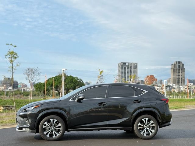 LEXUS凌志 NX200  第11張相片