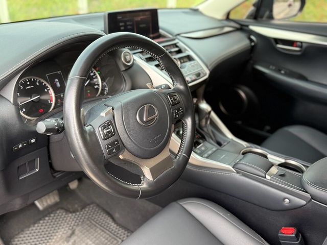 LEXUS凌志 NX200  第21張相片