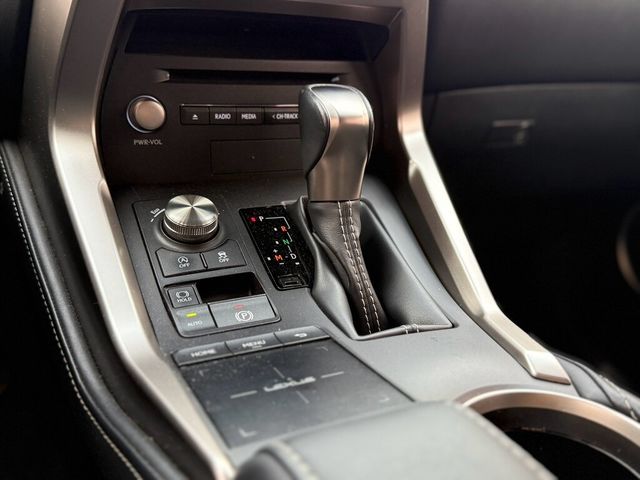 LEXUS凌志 NX200  第31張相片