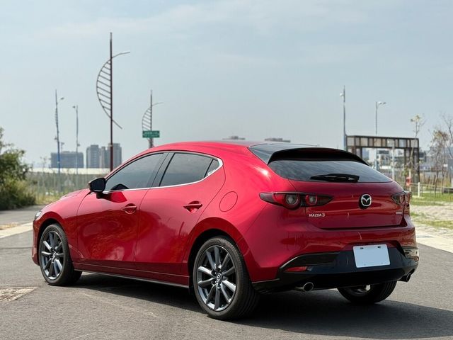 MAZDA馬自達 MAZDA 3  第5張相片