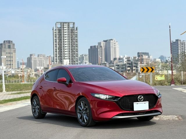 MAZDA馬自達 MAZDA 3  第7張相片