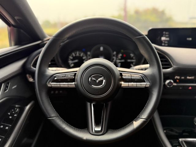 MAZDA馬自達 MAZDA 3  第13張相片