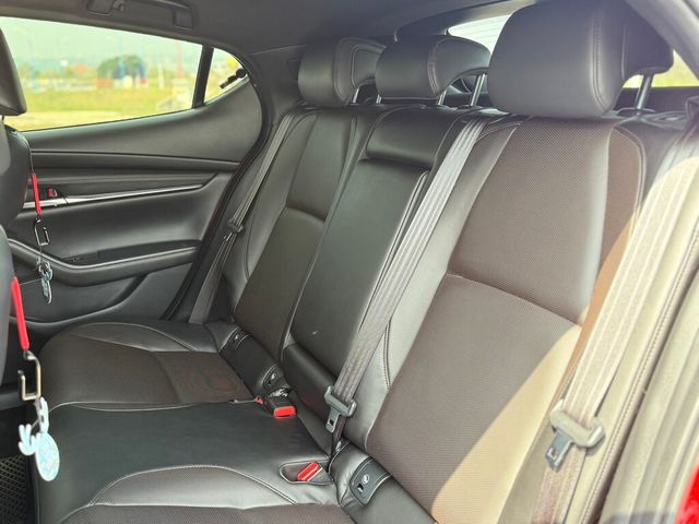 MAZDA馬自達 MAZDA 3  第27張相片