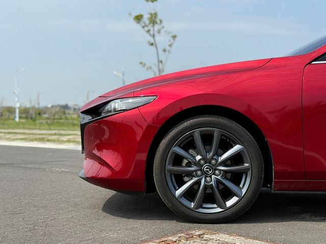 MAZDA馬自達 MAZDA 3  第35張相片