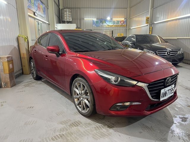 MAZDA馬自達 MAZDA 3  第1張相片