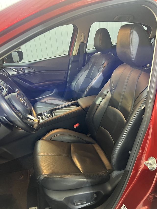 MAZDA馬自達 MAZDA 3  第11張相片