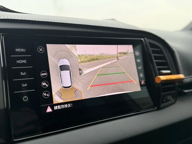 SKODA司科達 KAROQ  第18張相片