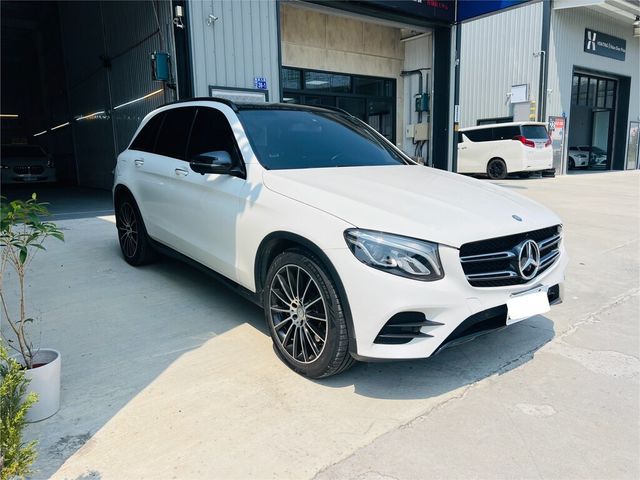 M-BENZ賓士 GLC300  第1張相片