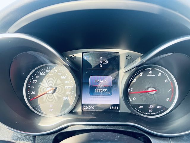 M-BENZ賓士 C200  第5張相片