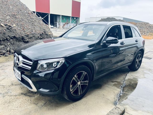 M-BENZ賓士 GLC250  第1張相片