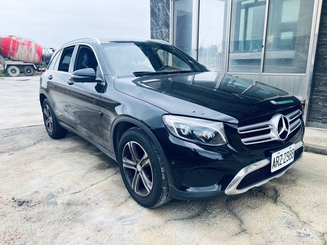 M-BENZ賓士 GLC250  第6張相片
