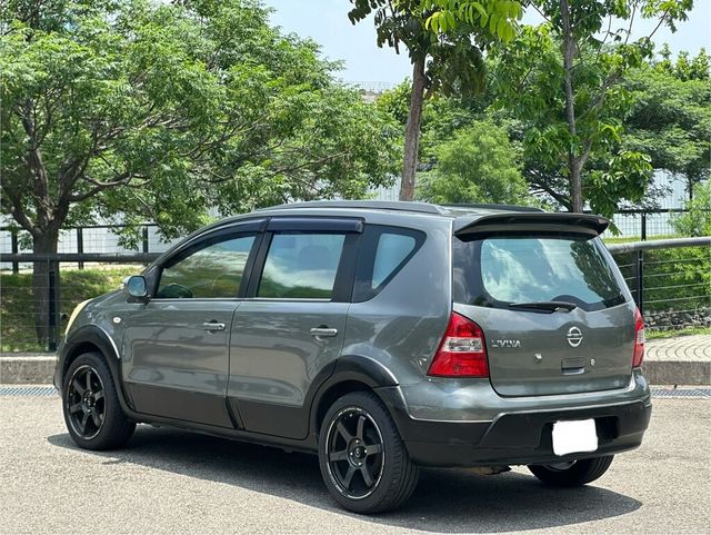 NISSAN日產 LIVINA  第7張相片