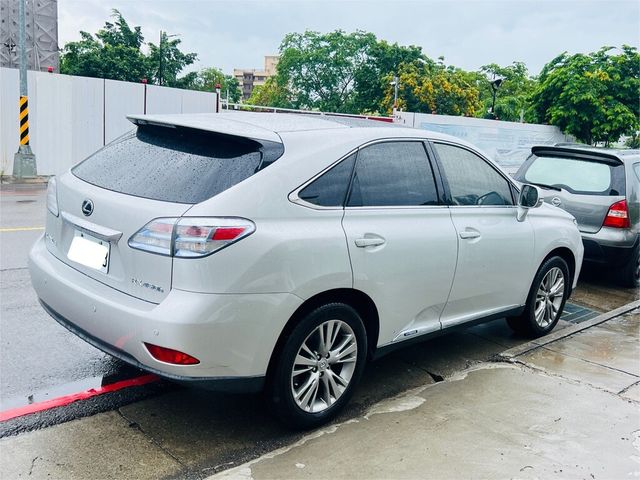 LEXUS凌志 RX450H  第4張相片