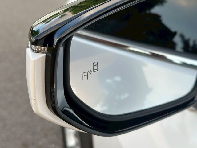 LEXUS凌志 UX250H  第13張相片