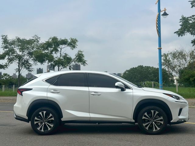 LEXUS凌志 NX200  第6張相片