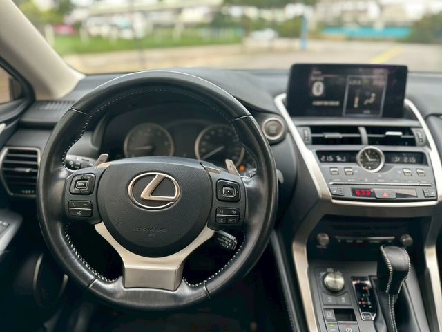 LEXUS凌志 NX200  第9張相片