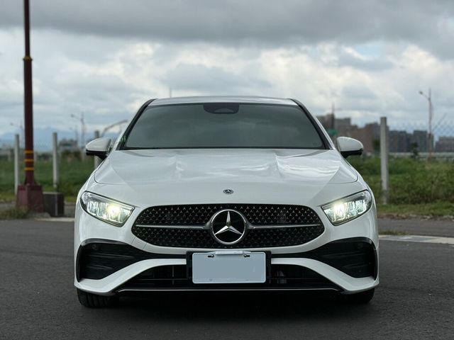 M-BENZ賓士 A180  第1張相片
