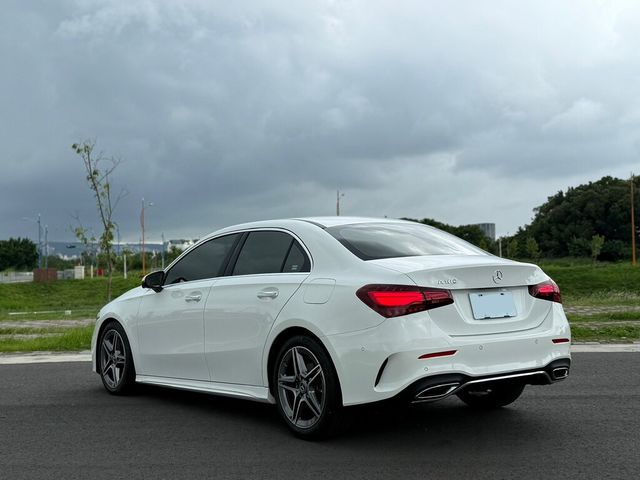 M-BENZ賓士 A180  第4張相片